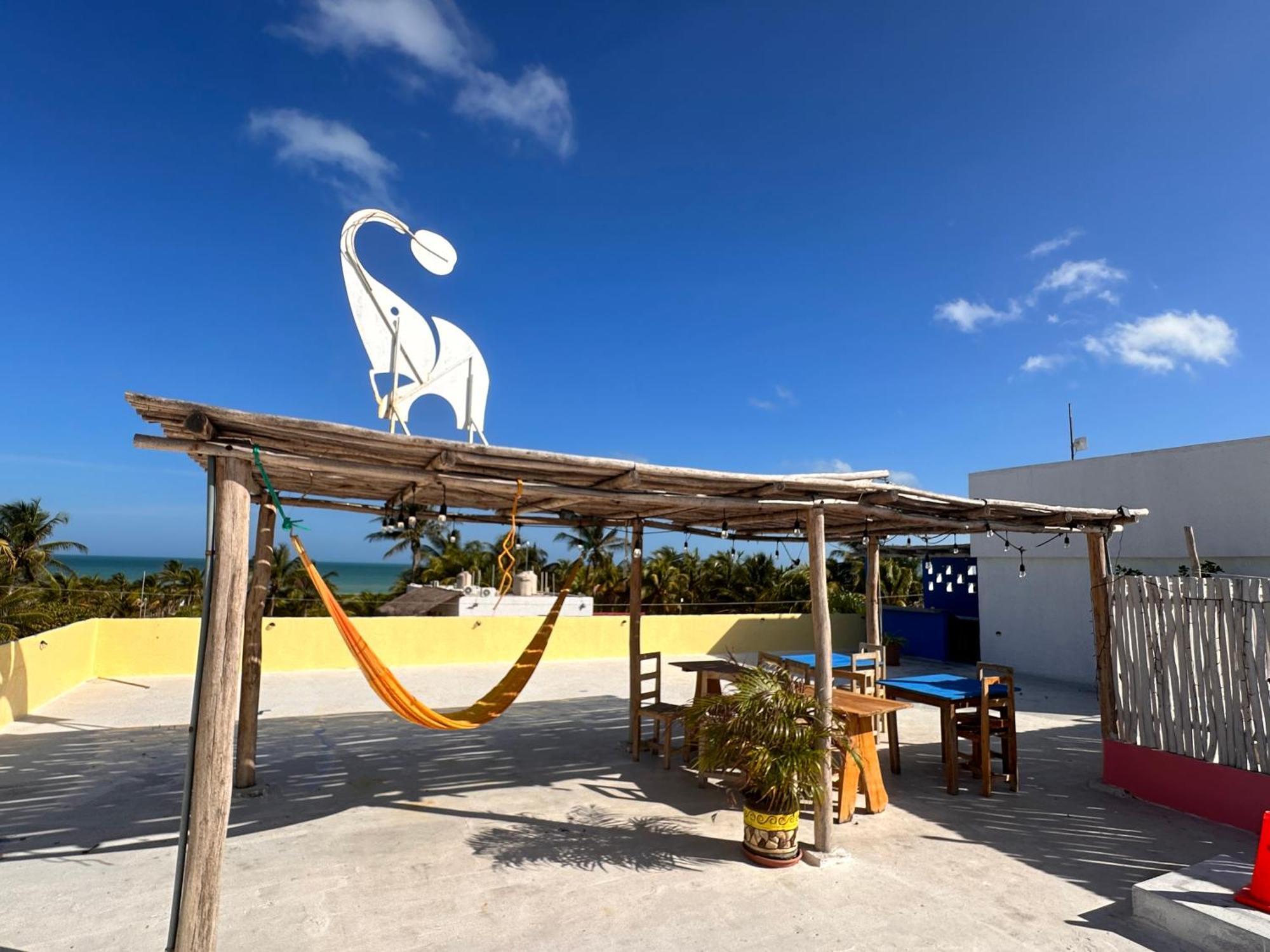 Casa Gajah HotЕл Куйо Екстериор снимка