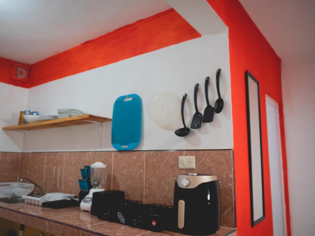 Casa Gajah HotЕл Куйо Екстериор снимка