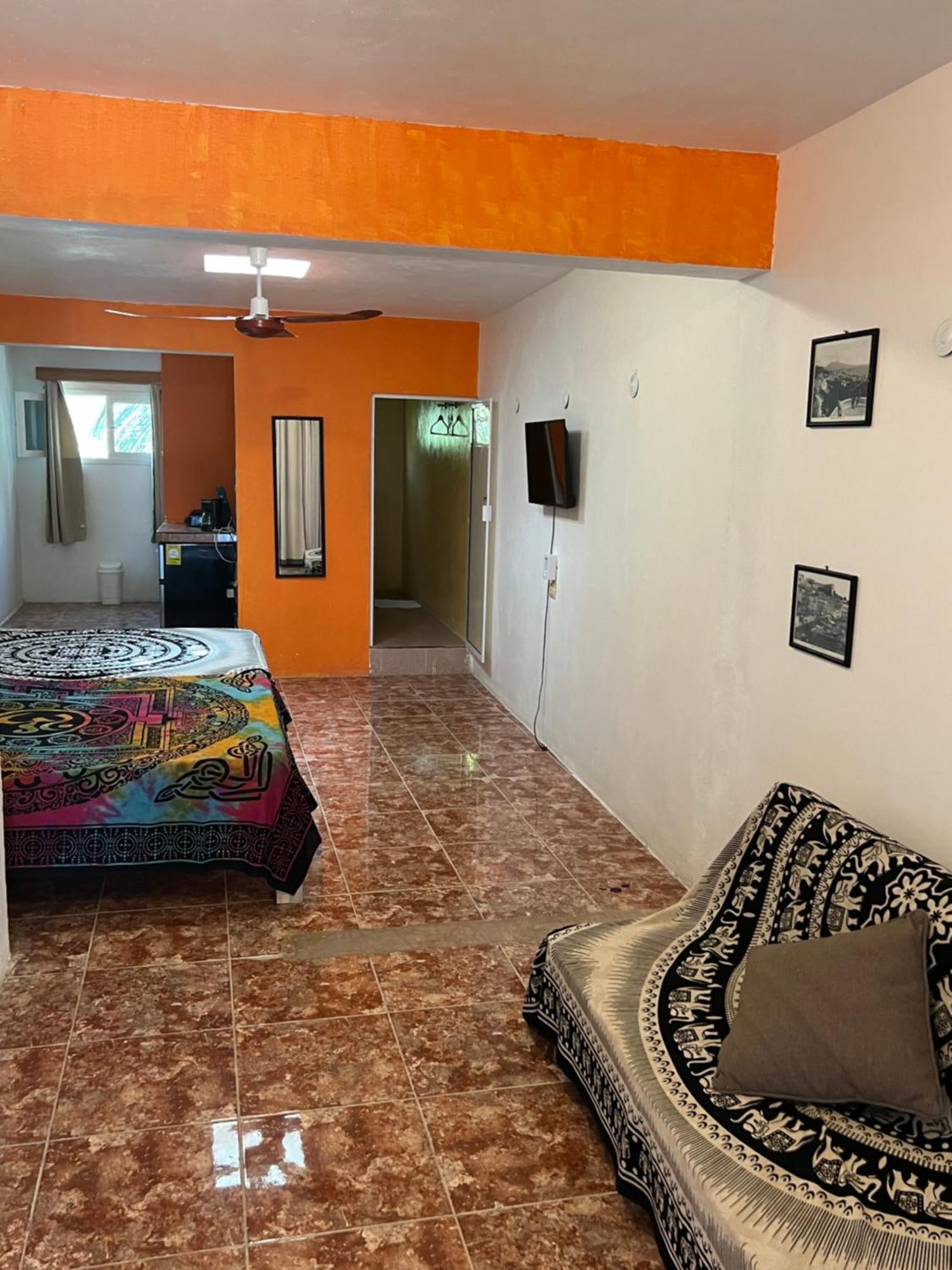 Casa Gajah HotЕл Куйо Екстериор снимка