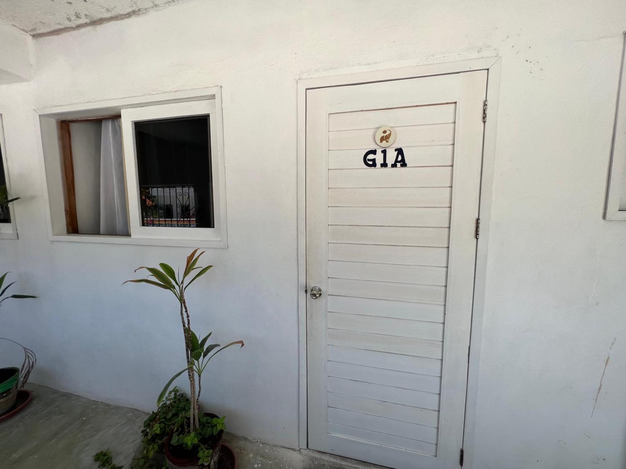Casa Gajah HotЕл Куйо Екстериор снимка
